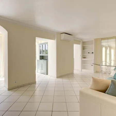 Mont Boron Exclusive In Belle Epoque Apartman *